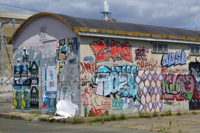Graffiti and tags 