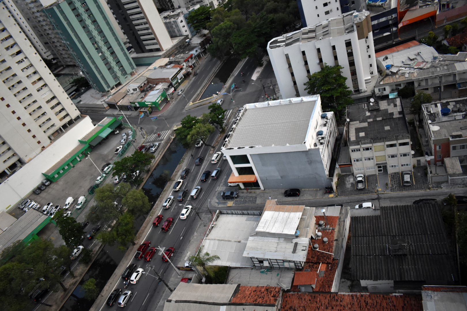 Taken from R. Visc. de Jequitinhonha, Boa Viagem, Recife