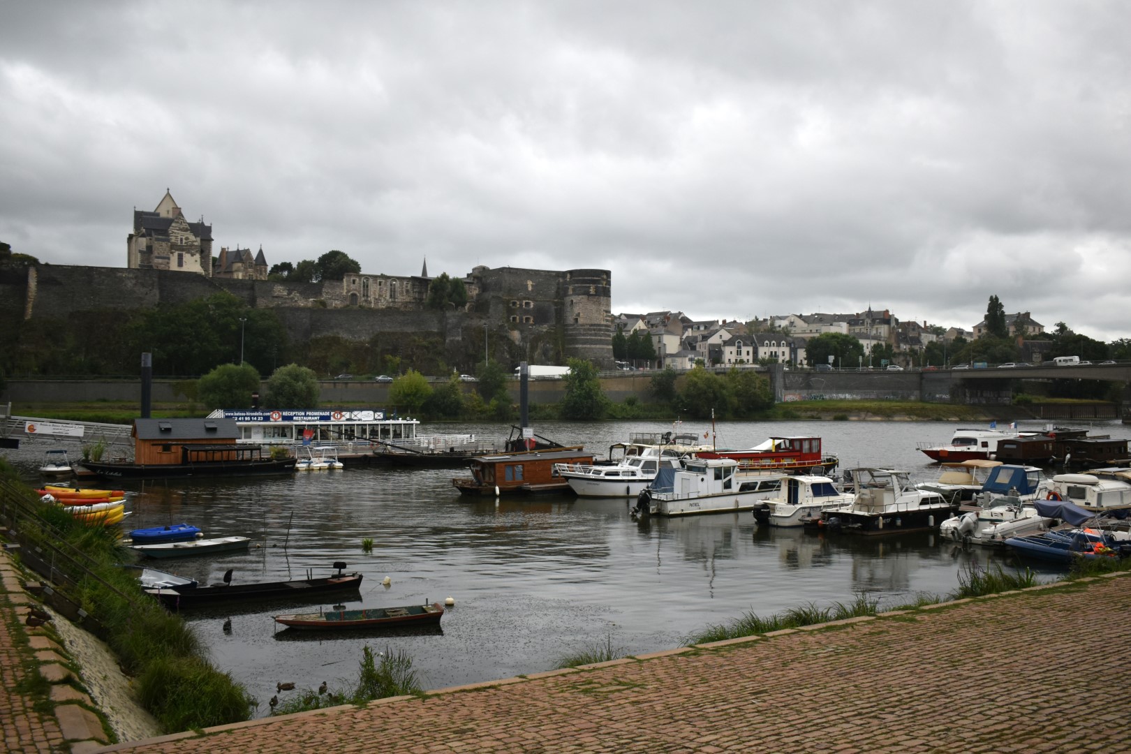 Quai des Carmes, Angers