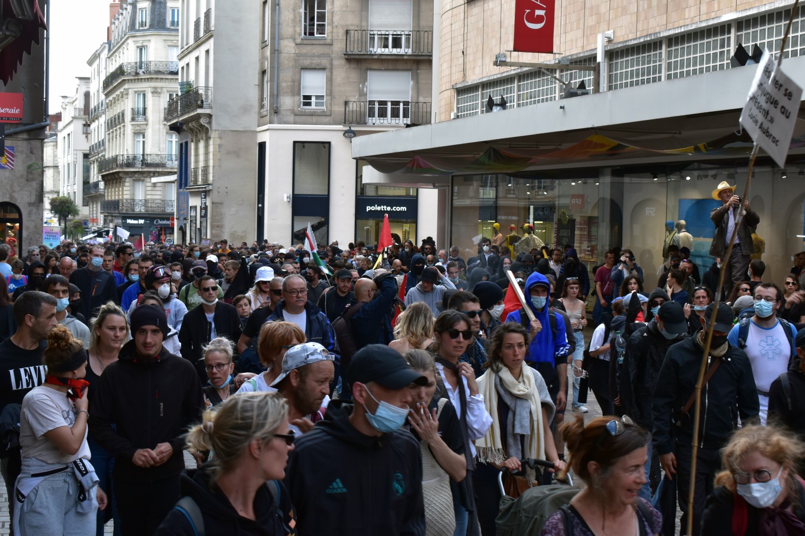 Health pass protest, Nantes, August 7, 2021