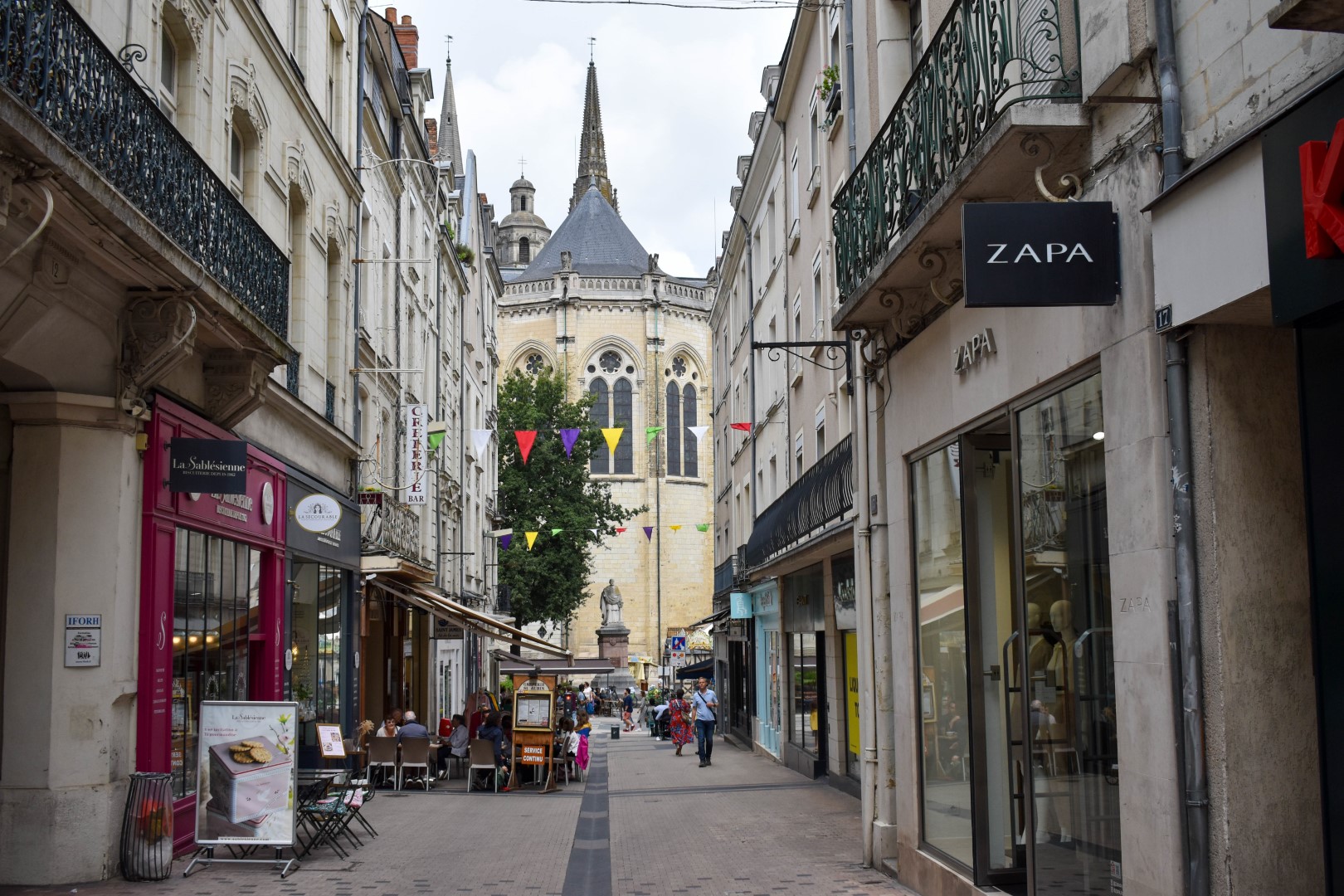 Rue Saint-Aubin, Angers