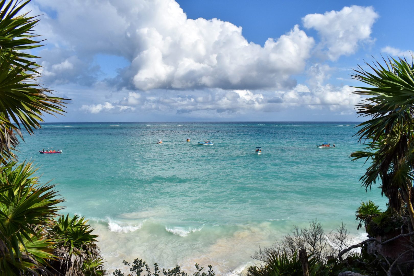 Zona Arqueológica de Tulum, Carretera Federal, Cancun - Chetumal Km 230, Tulum, Q.R.