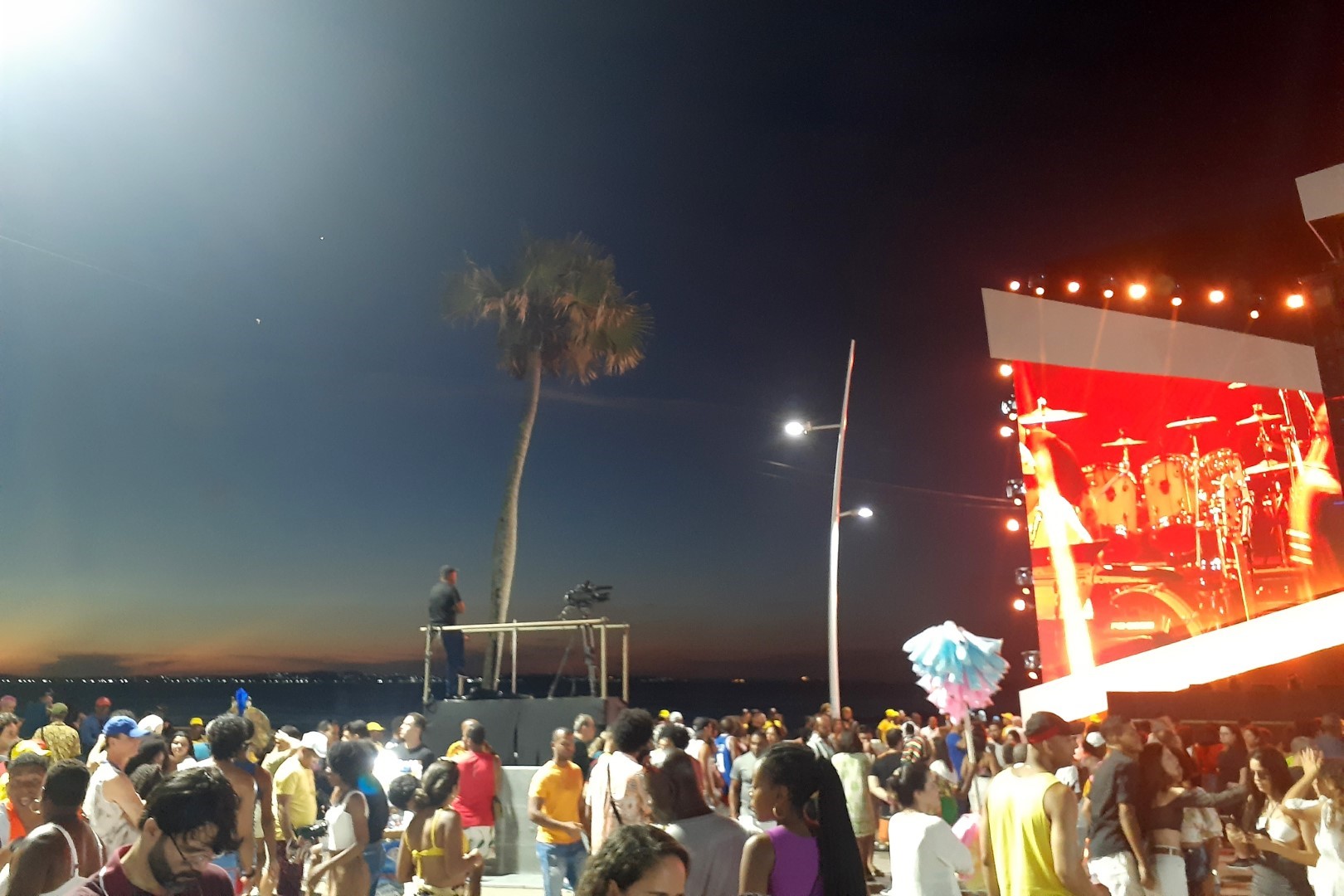 Gilberto Gil playing for the Anniversary of Salvador festival, Largo do Farol da Barra, Salvador - State of Bahia
