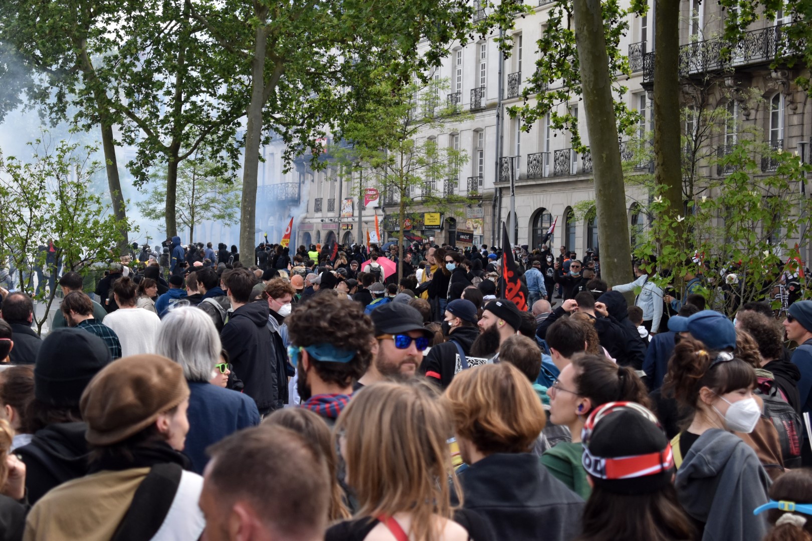 More tear gas, May 1 protest, Nantes
