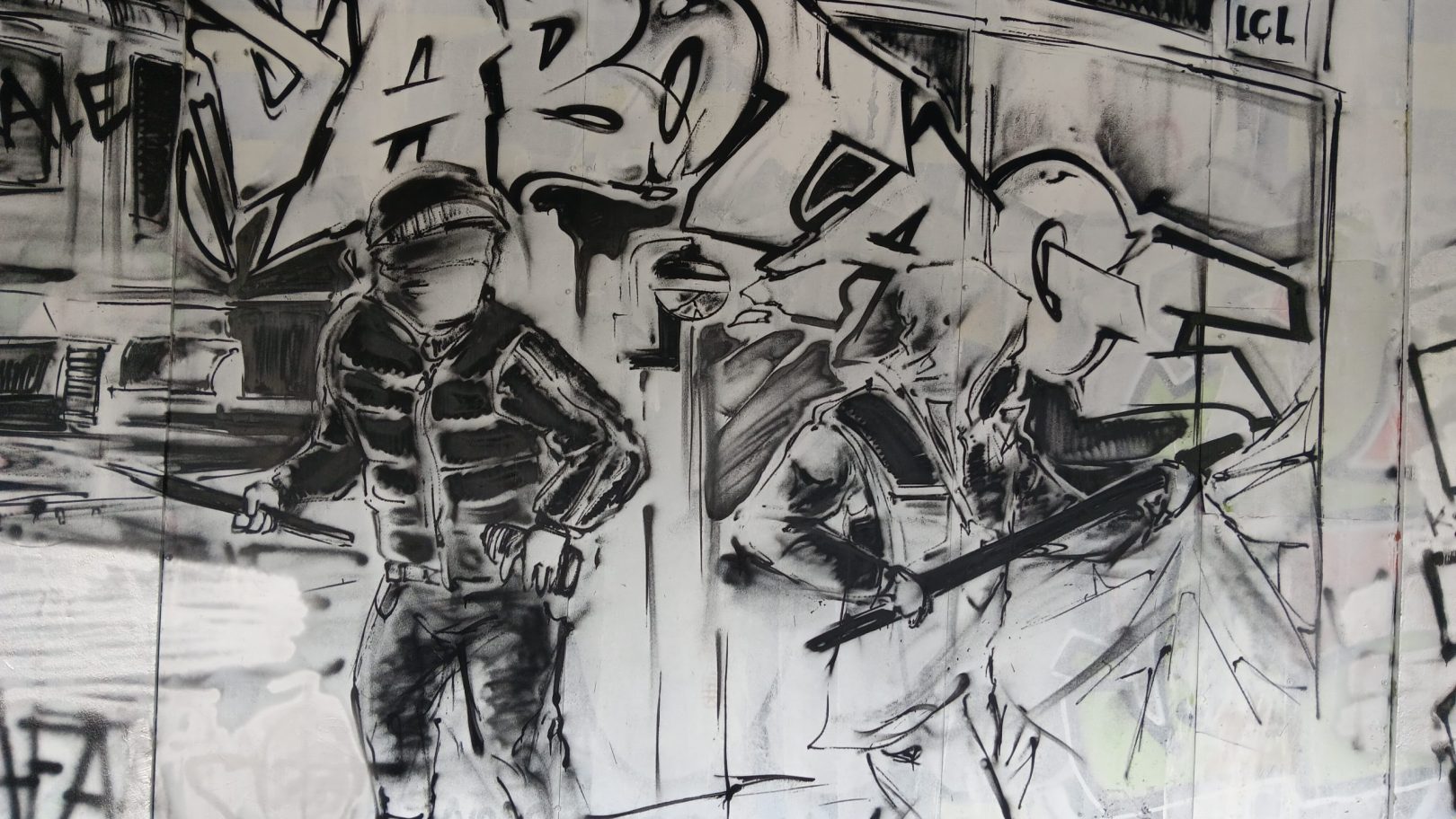 Protest-inspired wall art, 3 Rue Marcel Sembat, Nantes