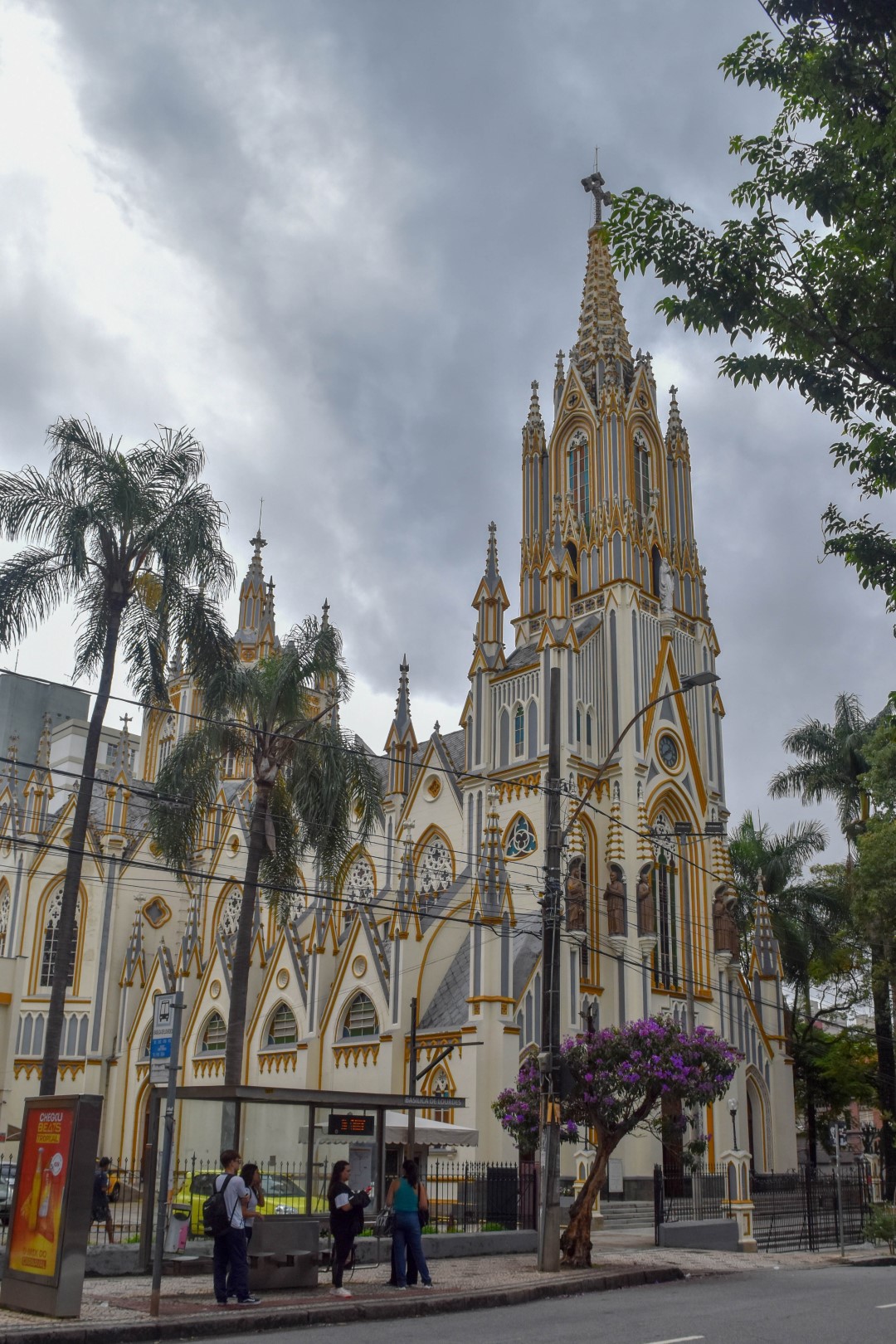 Basílica Nossa Senhora de Lourdes, R. da Bahia, 1596 - Lourdes, Belo Horizonte - MG, 30160-011