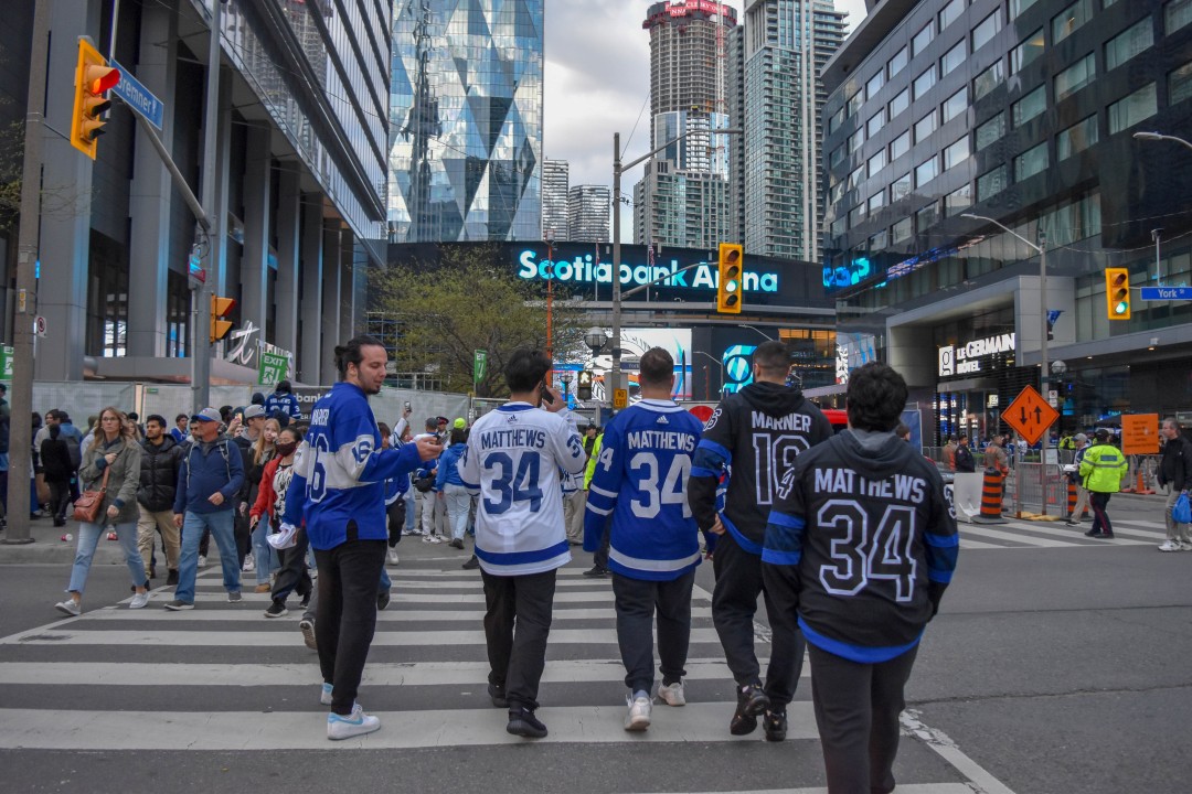 Leafs fan watching Game 7, York St Suite 2500, Toronto, ON M5J 0B2