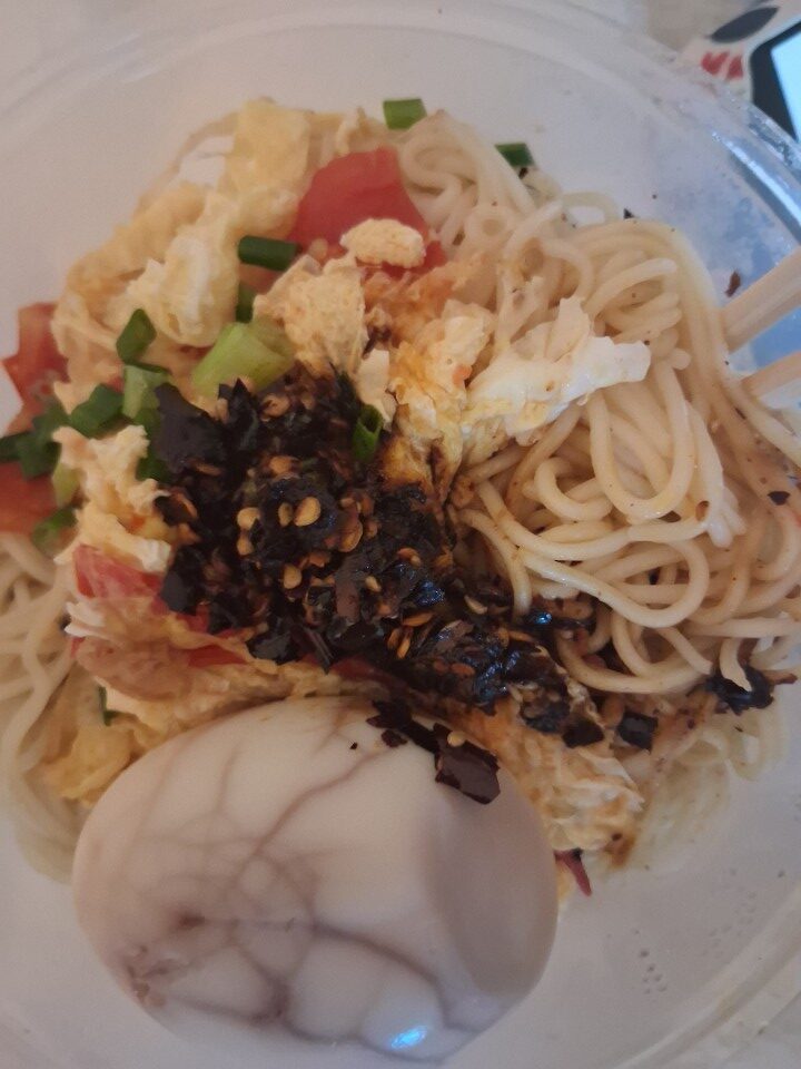 西红炒鸡蛋面, egg and tomato noodles