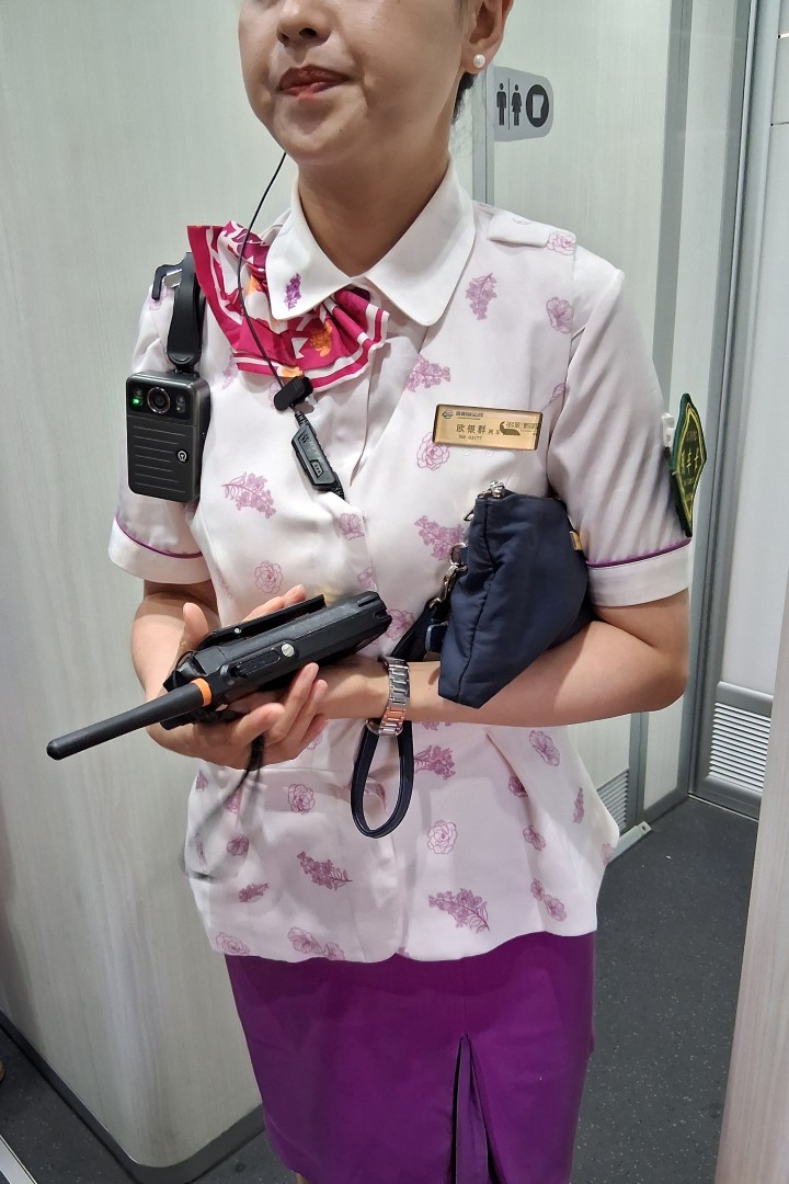 On the Chongqing-Chengdu train