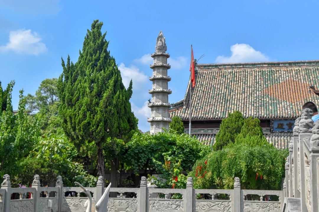Daxiangguo Temple, 大相国寺, 36 Ziyou Rd West Section, Gulou District, Kaifeng, Kaifeng, Henan, China, 475000