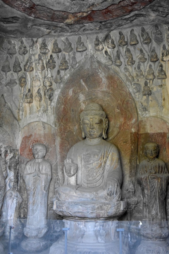 Longmen Grottoes, 龙门石窟, 13 Long Men Zhong Jie, Luolong District, Luoyang, Henan, China, 471023