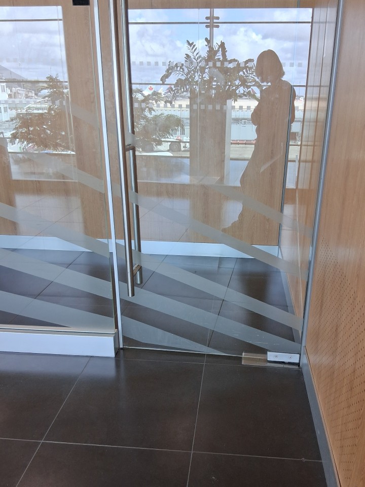 Aéroport Charles de Gaulle, Terminal 2E Gate K, 95716 Roissy-en-France, France