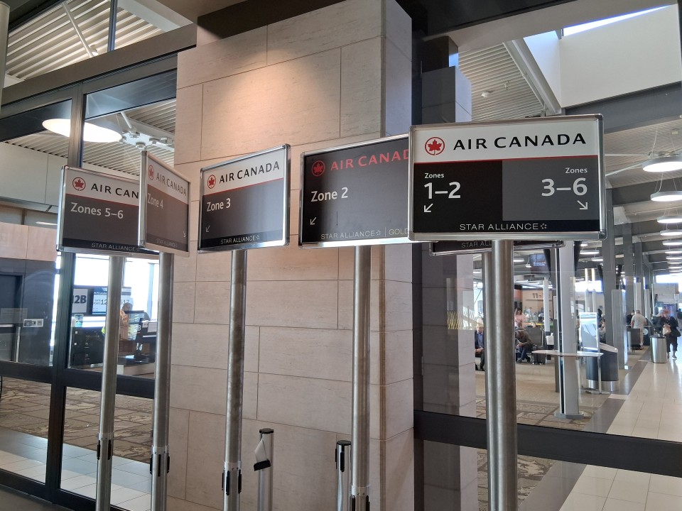 1000 Airport Parkway Private, Ottawa, ON K1V 9B4, Canada