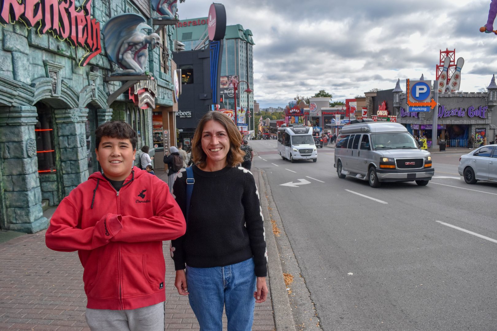 Clifton Hill, Niagara Falls, ON L2G 3N5