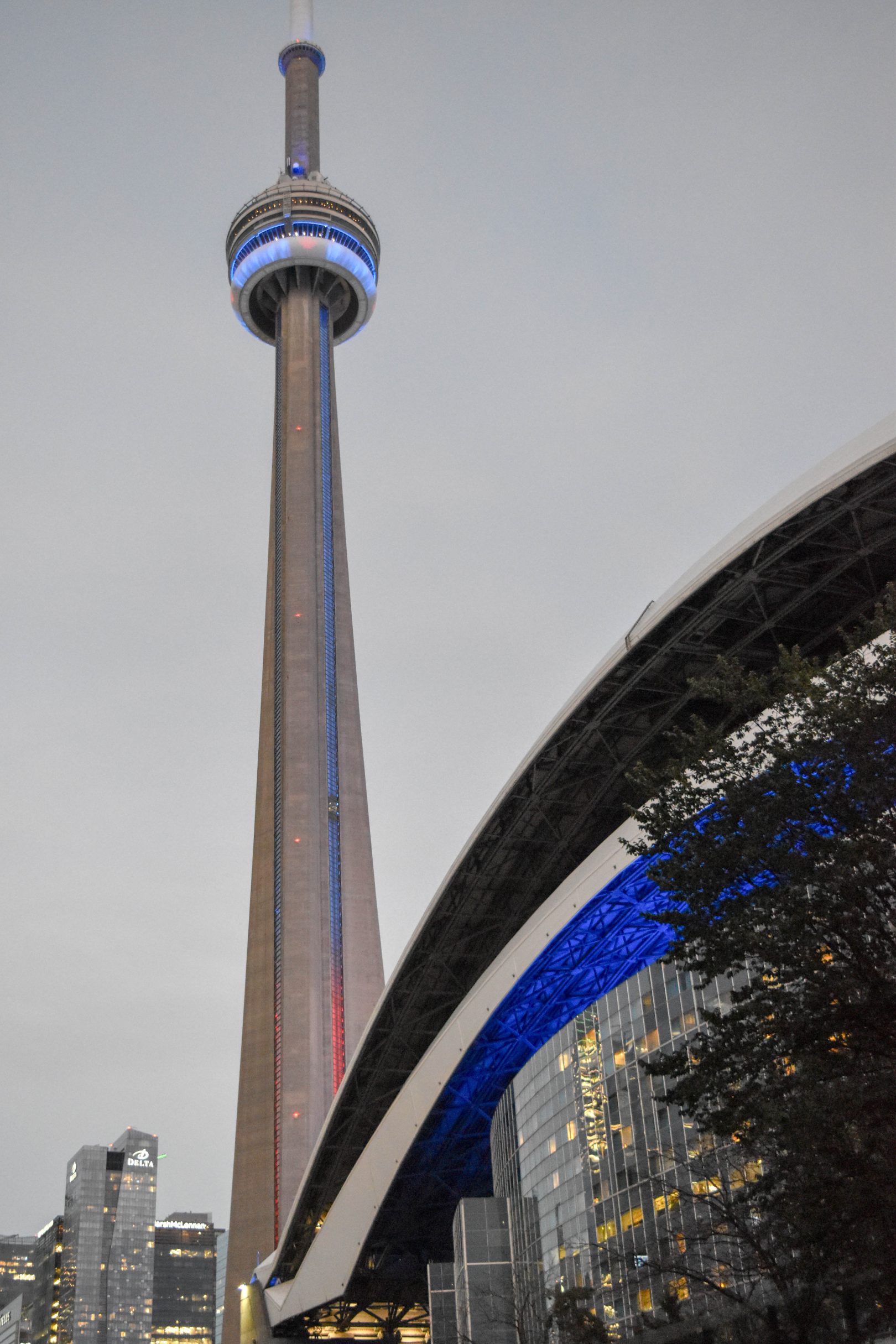 1 Blue Jays Way, Toronto, ON M5V 1J3