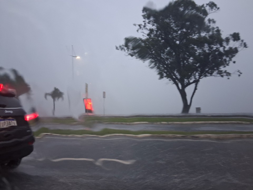 The drive back from Praia dos Inglese, Florianópolis 