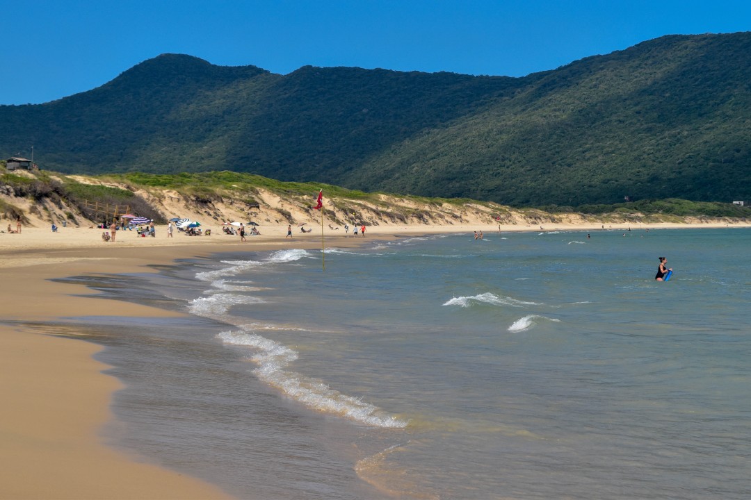 Praia do Pantano do Sul, Ilha de Santa Catarina