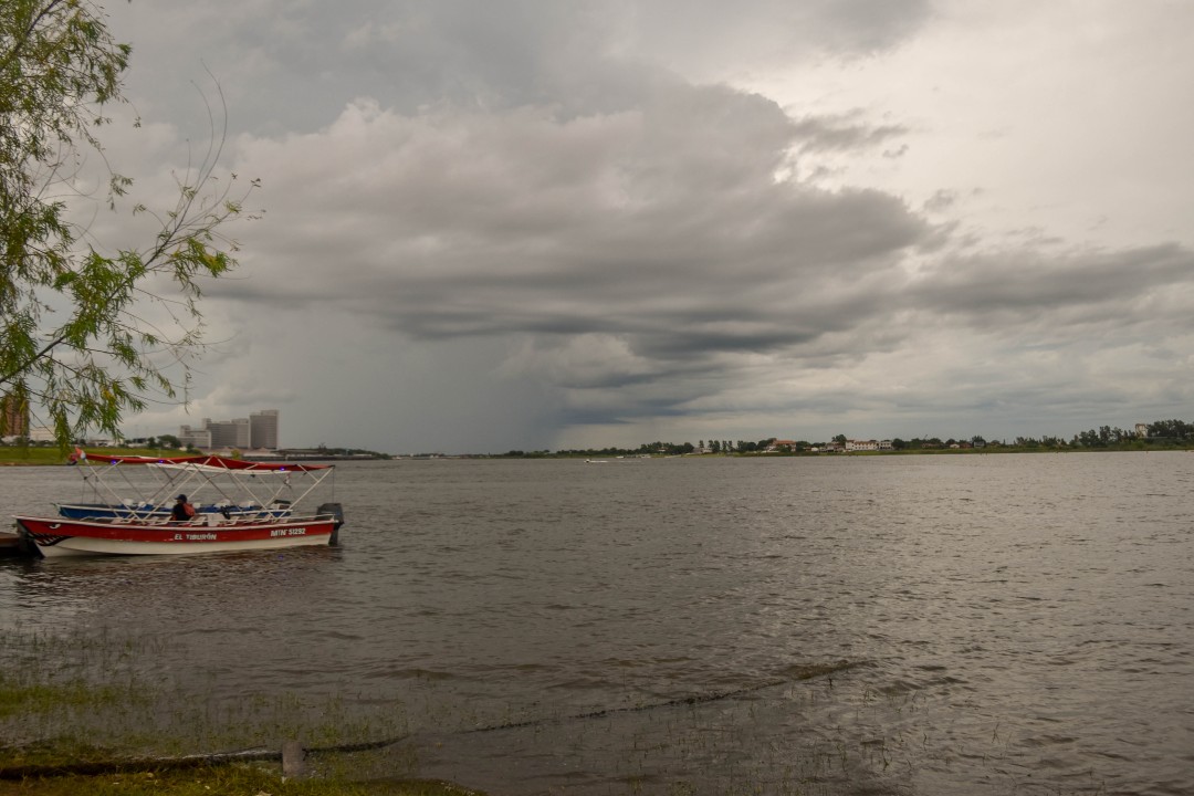 Costanera, José Asunción Flores, Asunción 001012, Paraguay