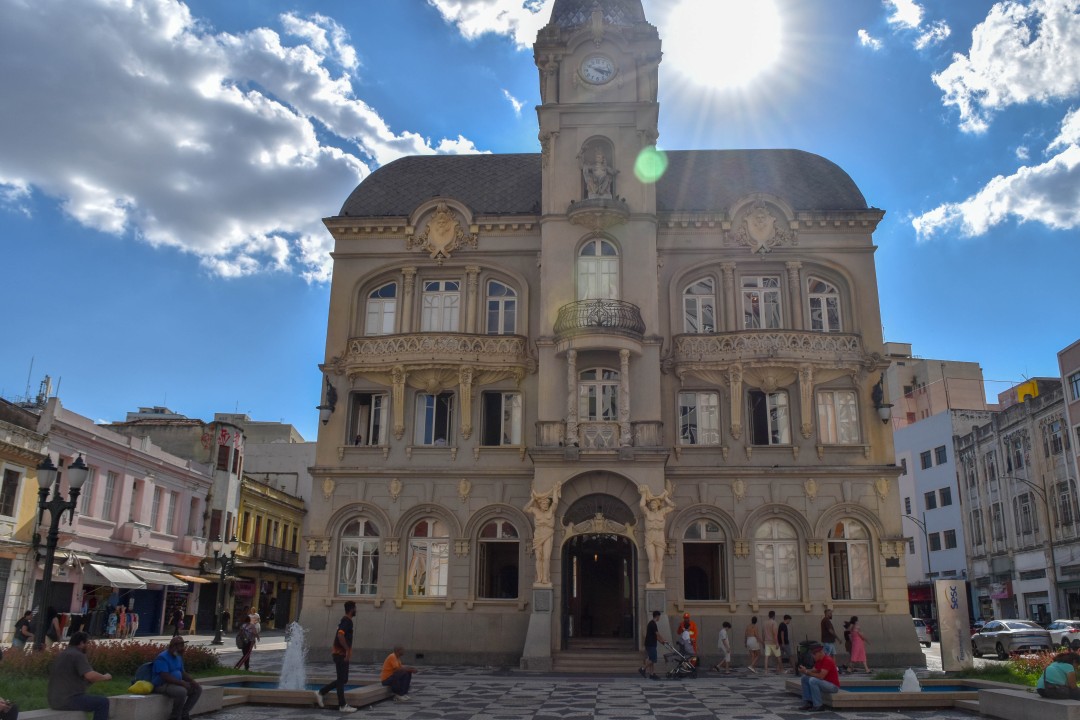 Sesc Paço da Liberdade, Praça Generoso Marques, 189 - Centro, Curitiba - PR, 80020-230