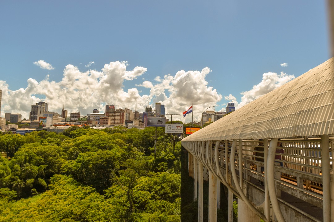 Puente Internacional de la Amistad from Paraguay to Brazil