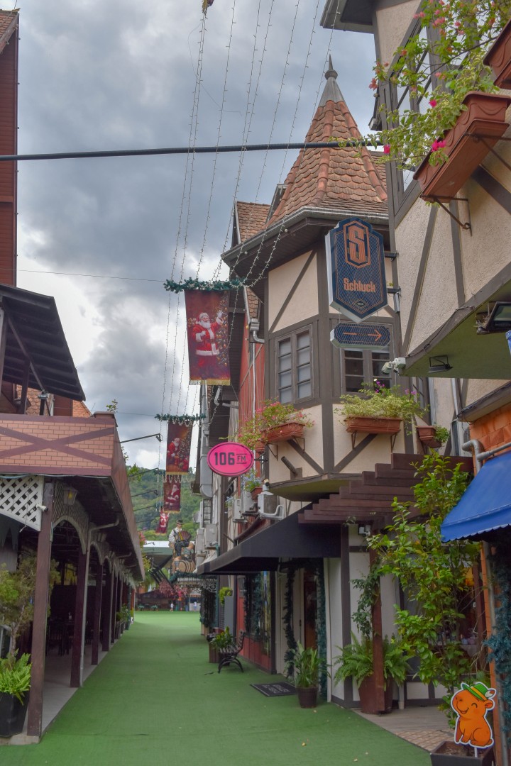 Parque Vila Germânica, R. Alberto Stein, 199 - Velha, Blumenau - SC, 89036-200