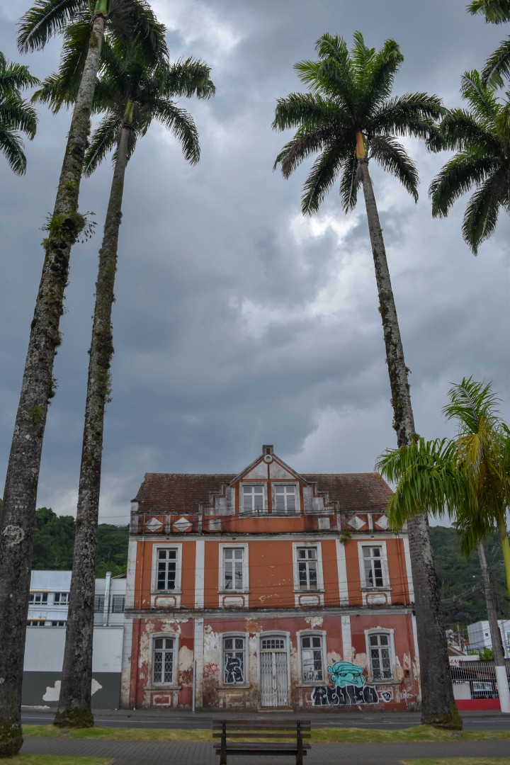 Rua das Palmeiras, Alameda Duque de Caxias - Centro, Blumenau - SC, 89015-010