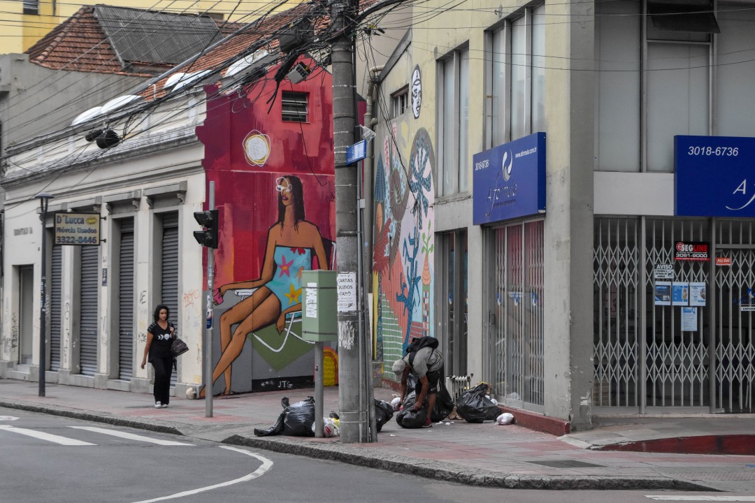 R. Riachuelo - Centro, Curitiba - PR, 80020-250