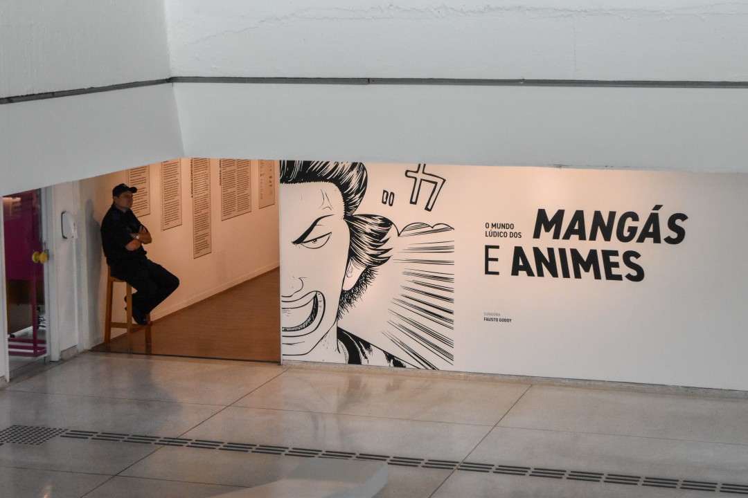 Museu Oscar Niemeyer, R. Mal. Hermes, 999 - Centro Cívico, Curitiba - PR, 80530-230