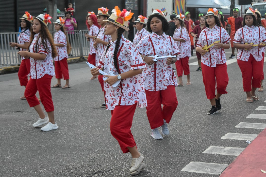Av. Domingos Olímpio, Fortaleza - Ceará, 60015-061
