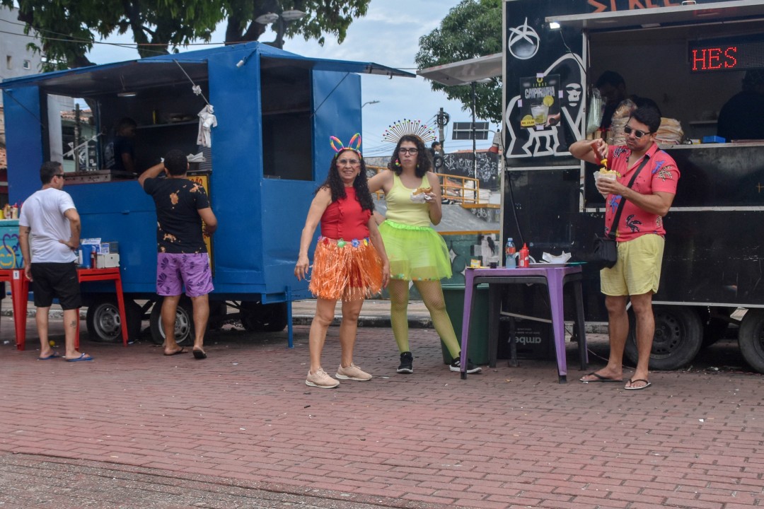 Bloco Unidos da Cachorra, DJ Thalu and Bloco Luxo da Aldeia, Benfica – Praça da Gentilândia, Av. Treze de Maio, S/N - Benfica, Fortaleza - CE, 60040-215