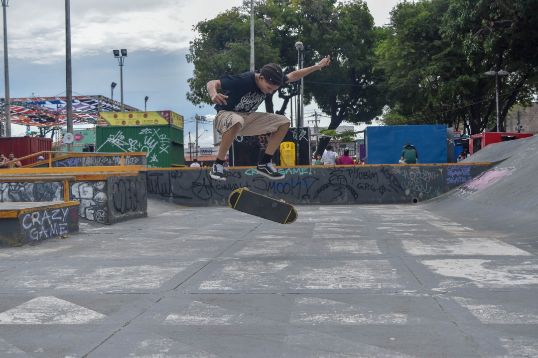 Praça da Gentilândia, Av. Treze de Maio, S/N - Benfica, Fortaleza - CE, 60040-215