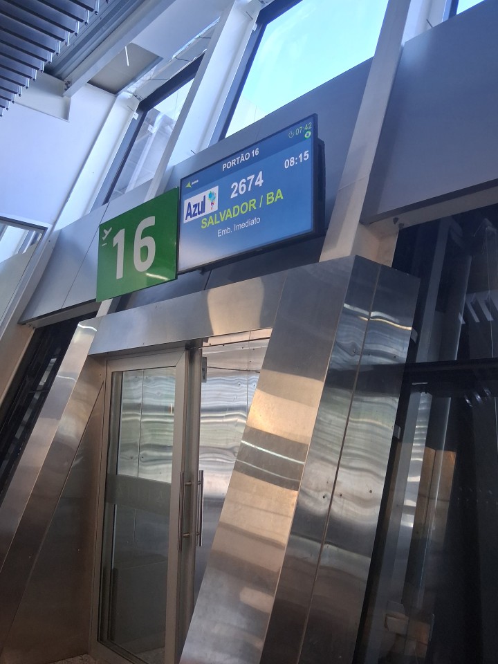 Recife/Guararapes–Gilberto Freyre International Airport, Praça Min. Salgado Filho, s/n - Imbiribeira, Recife - PE, 51210-902