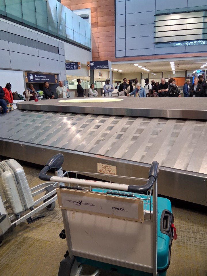 Ottawa International Airport, 1000 Airport Parkway Private, Ottawa, ON K1V 9B4