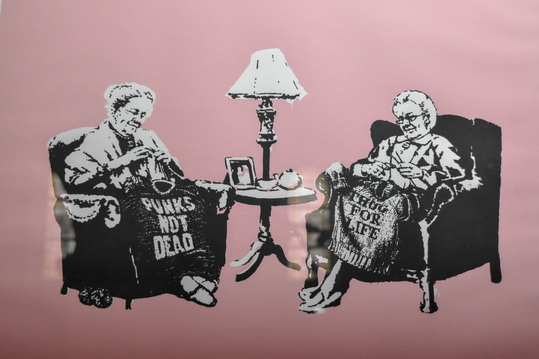 Exposition Banksy, Collégiale Saint-Martin, 23 Rue Saint-Martin, 49000 Angers