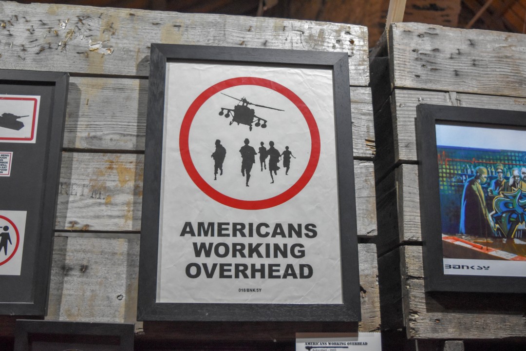 Exposition Banksy, Collégiale Saint-Martin, 23 Rue Saint-Martin, 49000 Angers