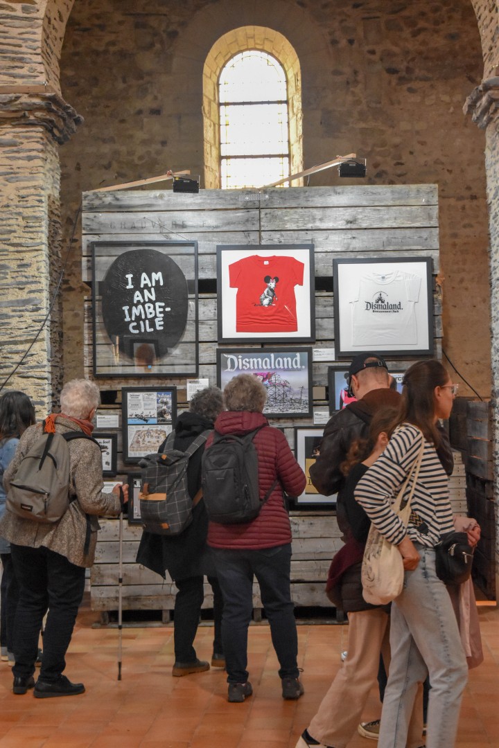 Exposition Banksy, Collégiale Saint-Martin, 23 Rue Saint-Martin, 49000 Angers