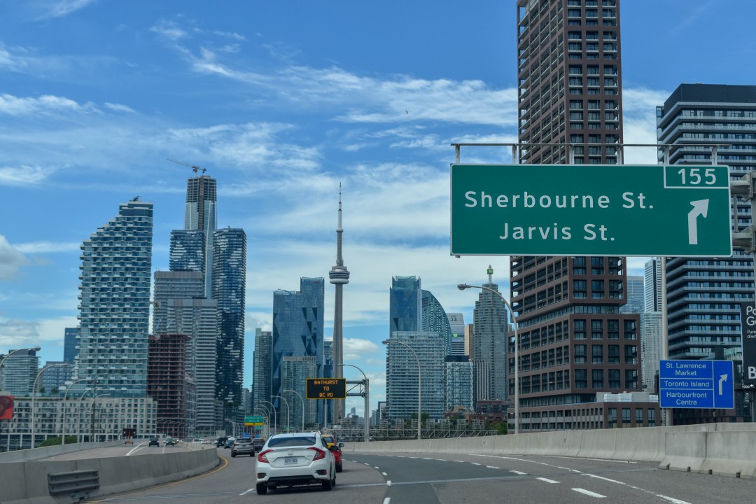 Frederick G. Gardiner Expy, Toronto