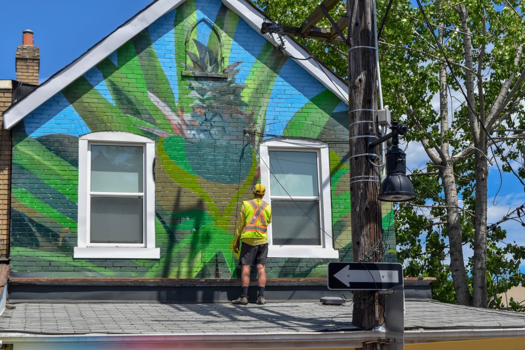 Augusta Ave, Toronto, ON M5T