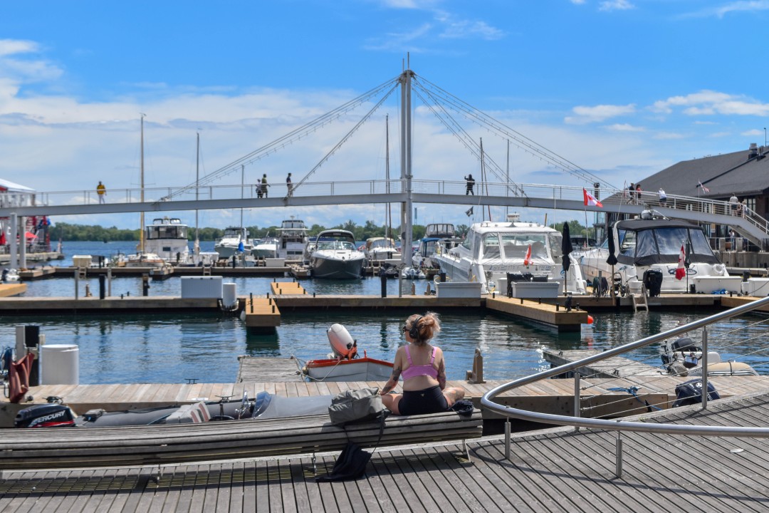 207 Queens Quay W, Toronto, ON