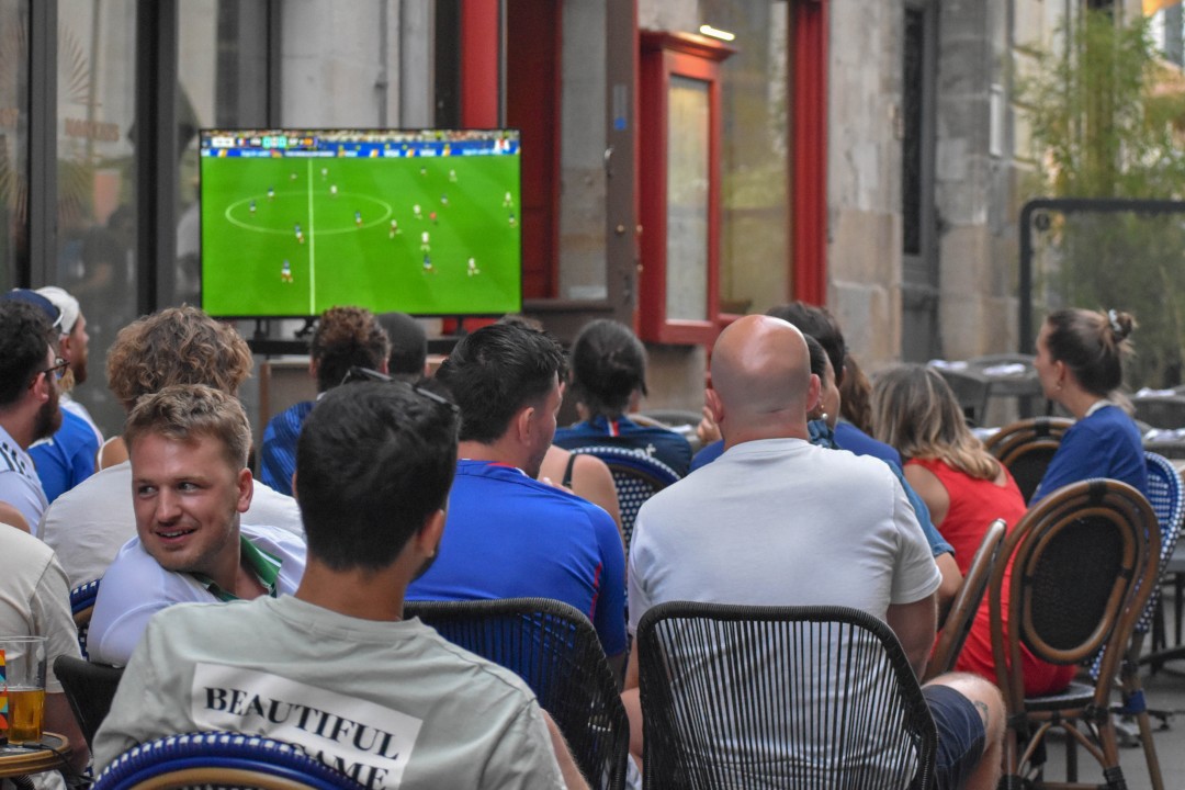 FIFA World Cup 2026. Semi Finals, France vs. Spain, rue Jean-Jacques Rousseau, 44000 Nantes
