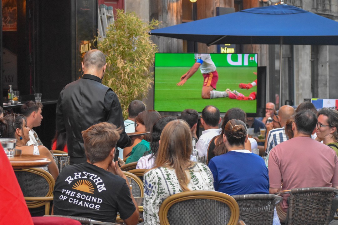 FIFA World Cup 2026. Semi Finals, France vs. Spain, rue Jean-Jacques Rousseau, 44000 Nantes