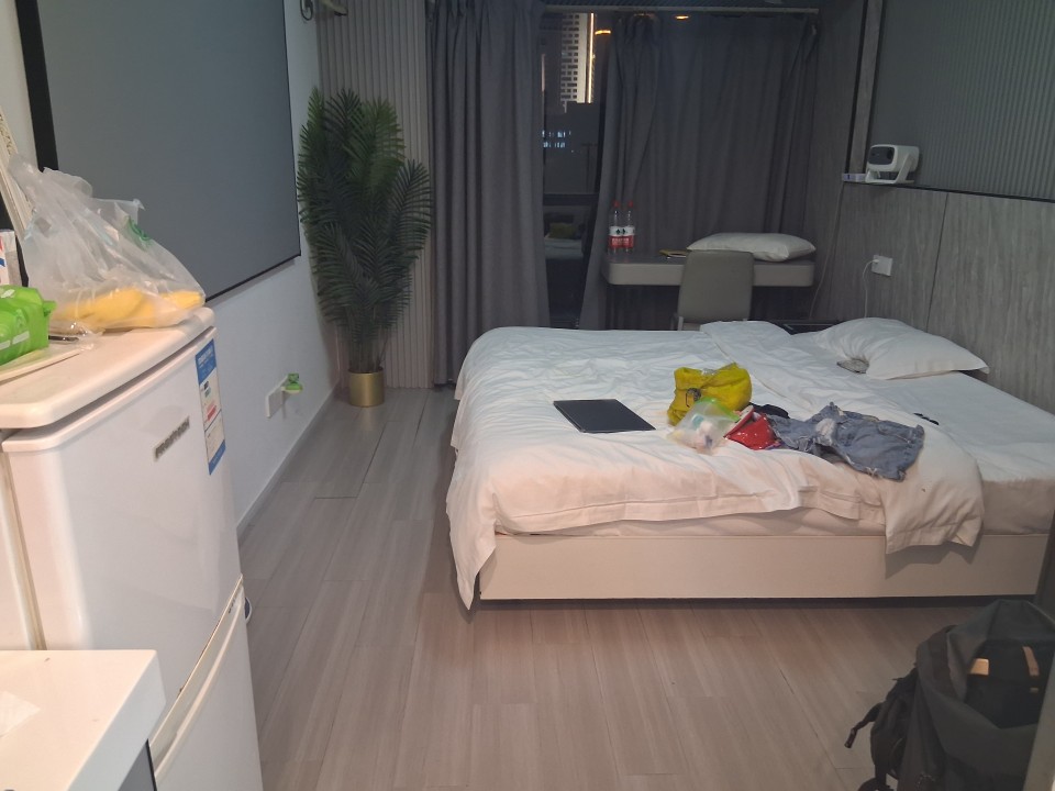 Room 222, No.5 Guangzhou Road, Nanjing, Jiangsu, China, 210008