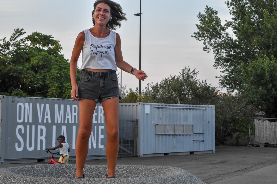 On Va Marcher Sur La Lune, Quai Fernand Crouan, 44200 Nantes