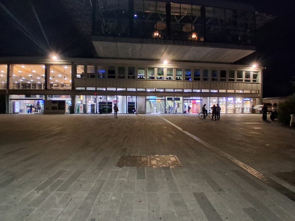 Nantes railway station (Gare de Nantes), North entrance, 27 boulevard de Stalingrad, 44000 Nantes, France