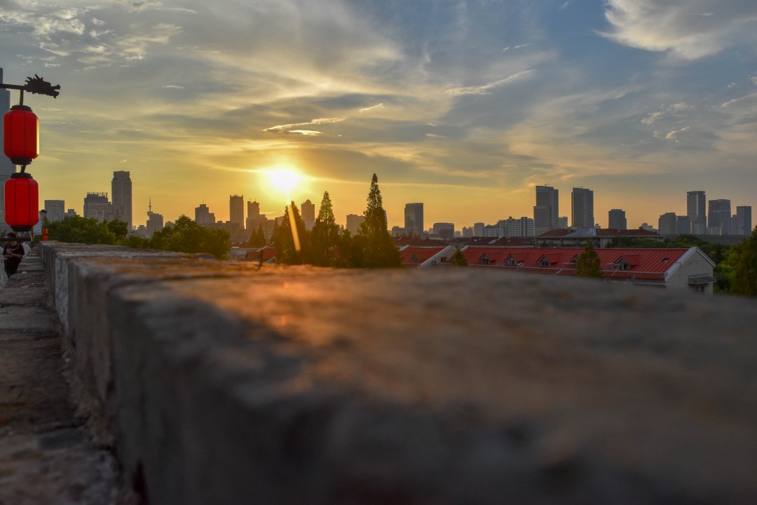 Nanjing City Wall (南京城墙, Nánjīng Chéngqiáng) — Nanjing, Jiangsu, China.
