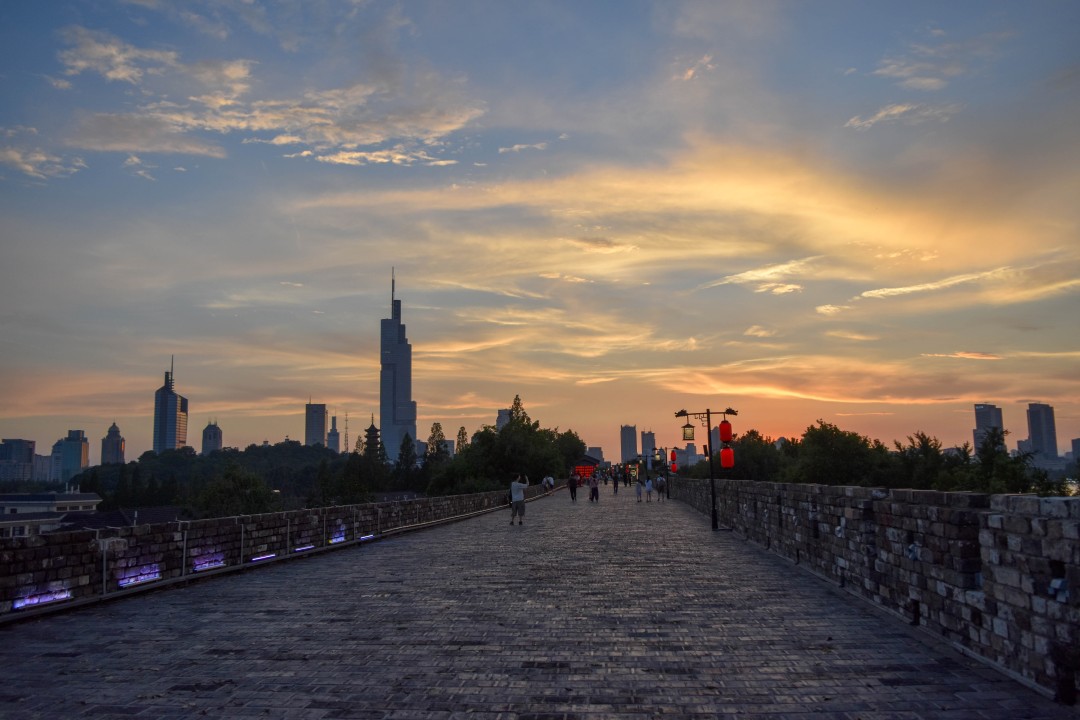 Nanjing City Wall (南京城墙, Nánjīng Chéngqiáng) — Nanjing, Jiangsu, China.