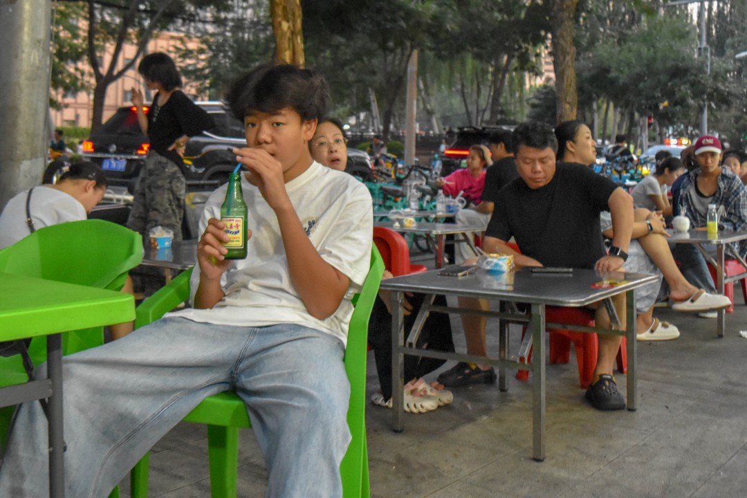 Xibinhe Road (西滨河路), Shenhe District, Shenyang, Liaoning, China