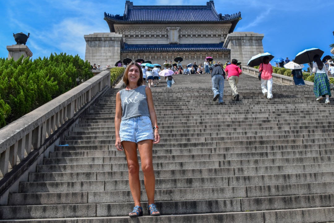 Sun Yat-sen Mausoleum (中山陵, Zhōngshān Líng) — Xuanwu District (玄武区), Nanjing, Jiangsu, China.
