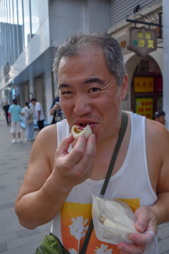Feng and his Tianjin baozi, Heping Lu Pedestrian Street (和平路步行街), Heping District, Tianjin, China
