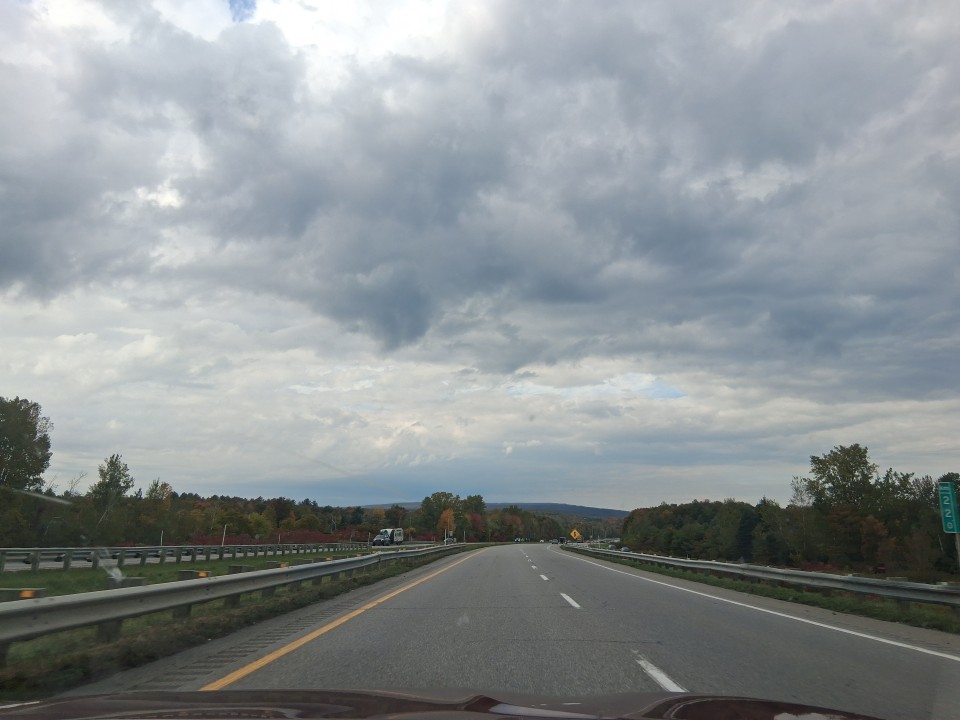 It's fall for real, Ottawa to Montreal — Oct. 4, 2026, Quebec/Ontario, Canada